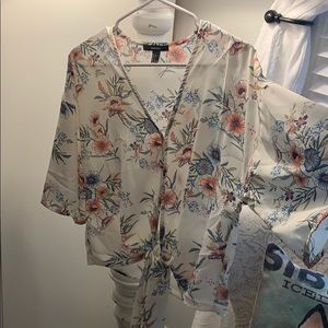 Beautiful top worn a few times